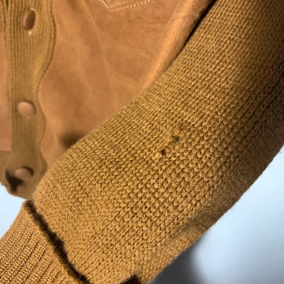 Tundra collared wool cardigan - Picture 4 of 4